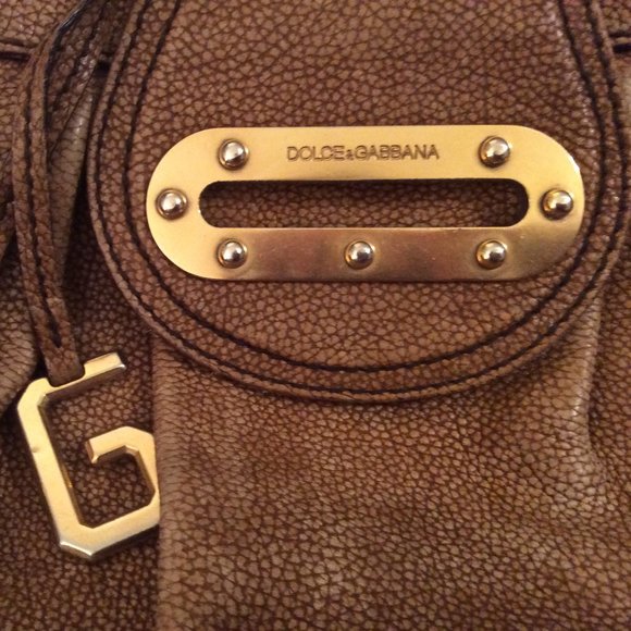 Auth. Dolce & Gabbana Camel Leather Shoulder Bag - Picture 14 of 15
